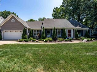 389 Jaycox Rd, Avon Lake, OH 44012