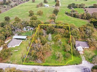 8613 Scasta Rd, Bryan, TX 77808