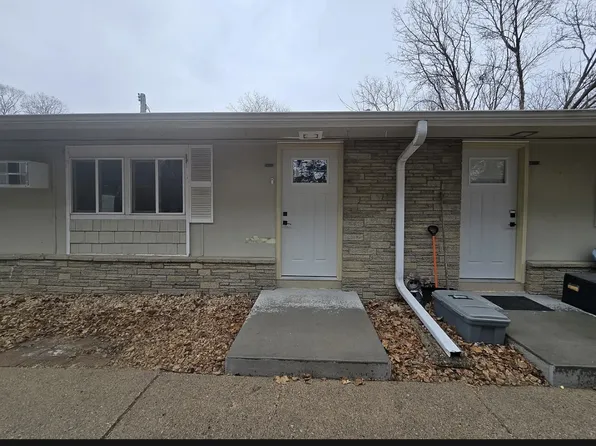 24530 Smithtown Rd, Excelsior, MN 55331