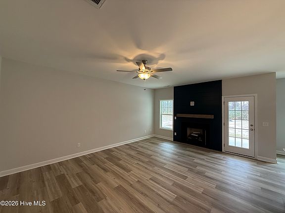 3rd image of 189 Yardley Drive