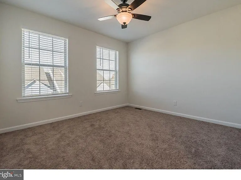 25 Eagle Ln — Photo 13