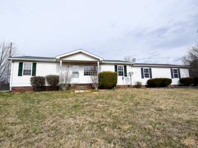 1063 Cross Lanes Rd, Westmoreland, TN, 37186