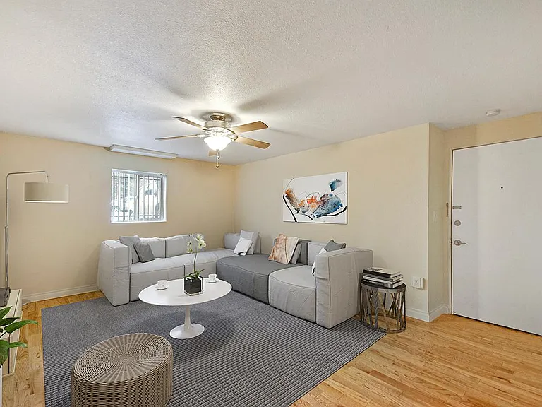 Emerson Flats — Photo 2