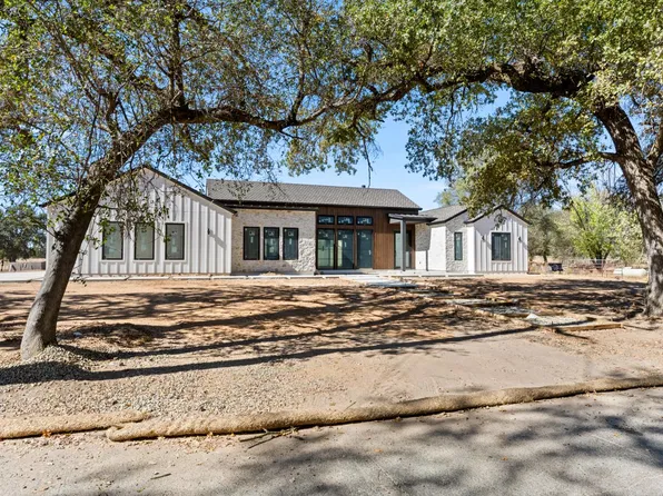 3920 Bankhead Rd, Loomis, CA 95650