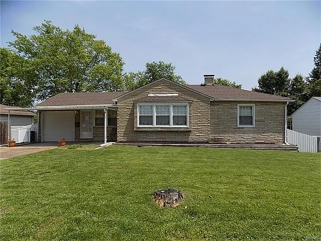 9524 Erie Dr photo 1
