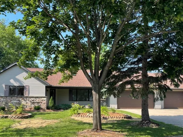 1259 Cecelia Ct, De Pere, WI 54115