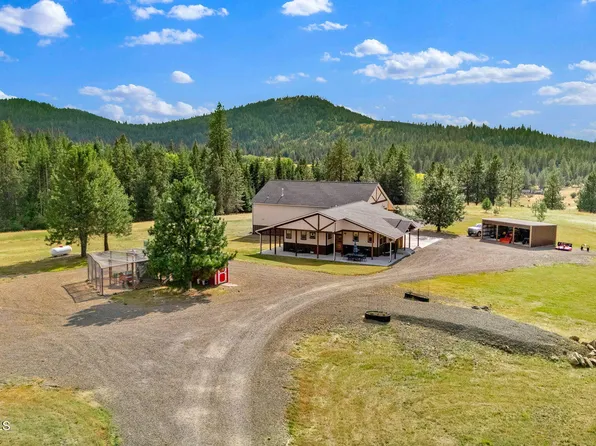 12194 E Rosewood Rd, Saint Maries, ID 83861