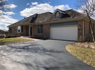1006 Heron Way, Woodstock, IL 60098