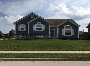 2179 E Sierra Dr, Raymore, MO 64083