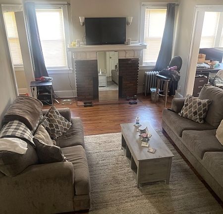4th image of 77 Wagner Pl