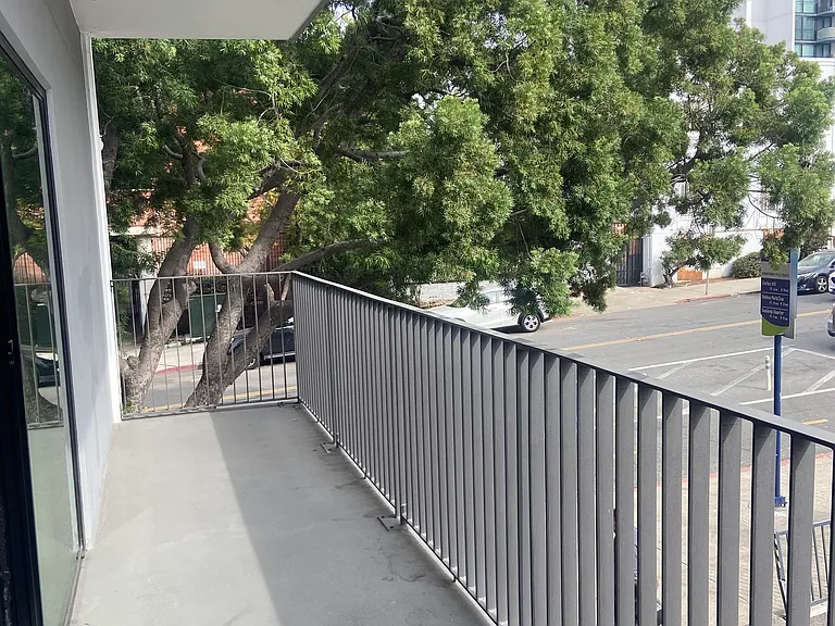 Luther Tower Apartments — Photo 7