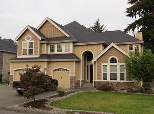 5329 Park Rd E, Lake Tapps, WA 98391