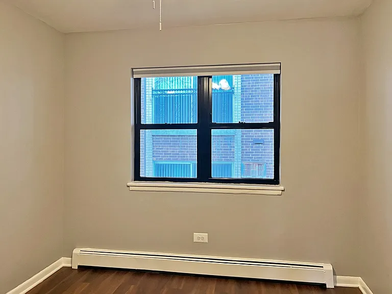 516 Des Plaines Ave. — Photo 8
