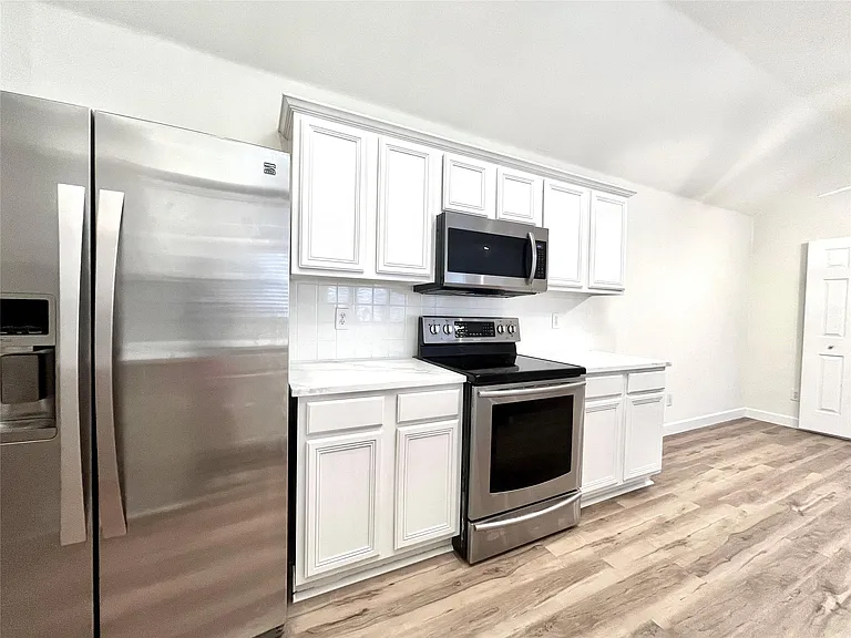 6816 Forest Hills Dr — Photo 13
