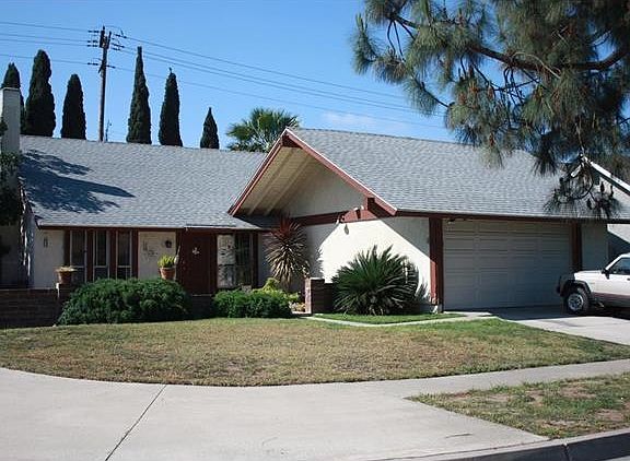 Front of House (Currently being re-landscaped)