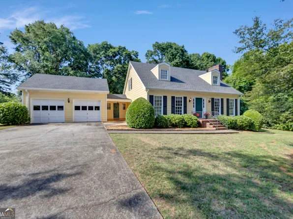 1756 Colonial South Dr SW, Conyers, GA 30094
