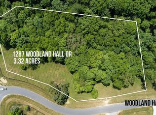 1287 Woodland Hall Dr, Delaware, OH 43015