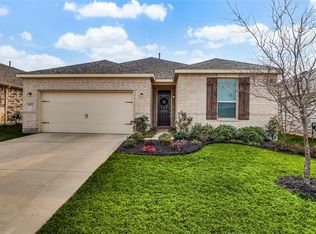 1112 Millican Ln, Aubrey, TX 76227