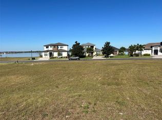 546 Adams View Ln, Auburndale, FL 33823