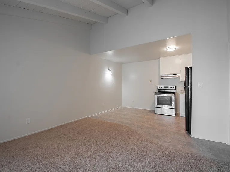 7781 Archibald Ave — Photo 21