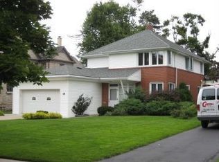 188 Ruskin Rd, Amherst, NY 14226