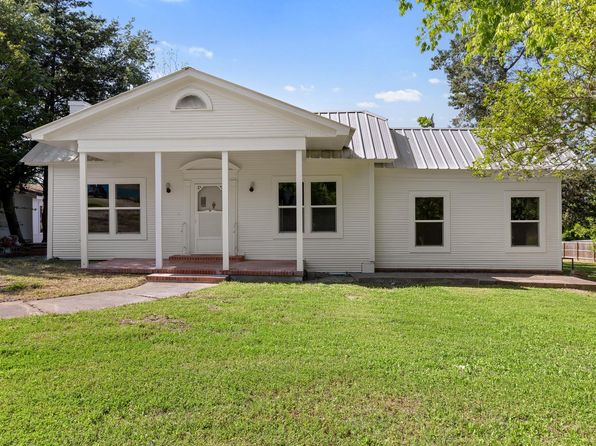 223 E Buffington Ave, Anderson, TX 77830