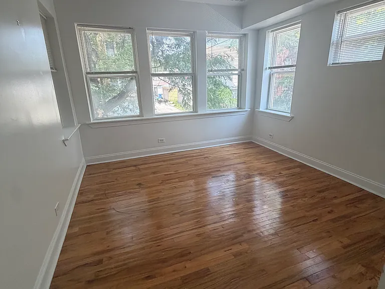 3851 W Ainslie St #1 — Photo 7