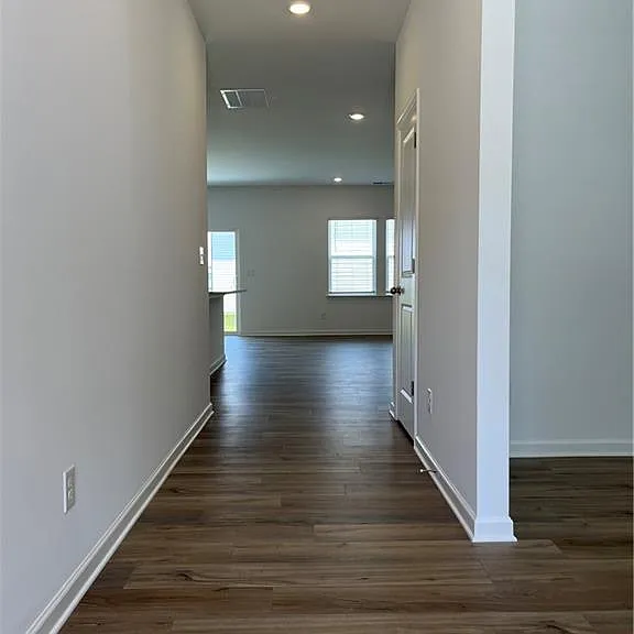 543 Madison Lakeview Dr — Photo 3