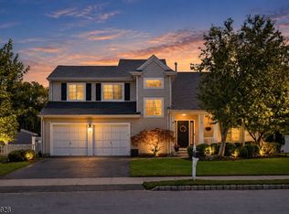 5 Kates Turn, Jefferson Twp., NJ 07438