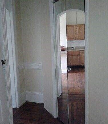 5th image of 1919 Green St #10489920