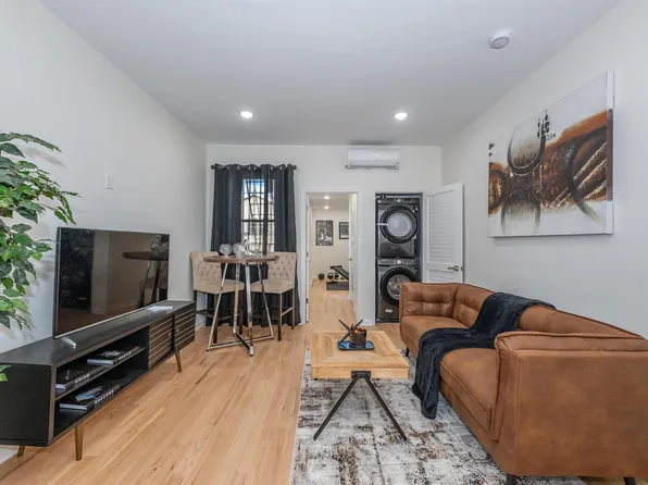 38 Zabriskie Street image 3 of 17