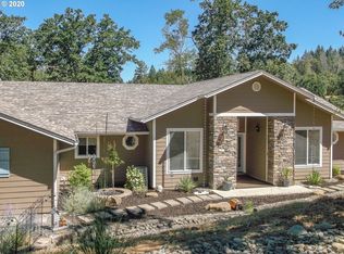 180 Hawkeye Ln, Roseburg, OR 97471