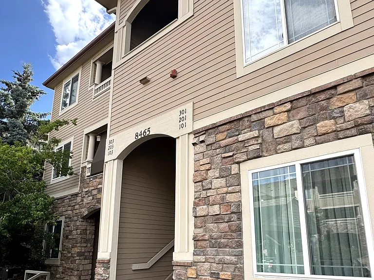8465 S Holland Way #1-202 — Photo 2