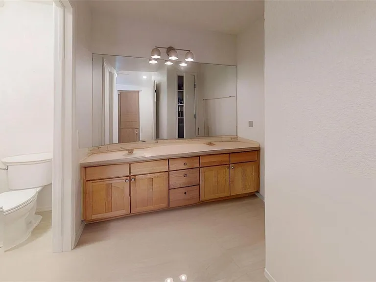 8200 E 8th Ave #1202 — Photo 11