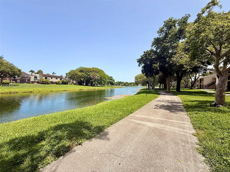 15570 SW 105th Ln #1706 — Photo 39