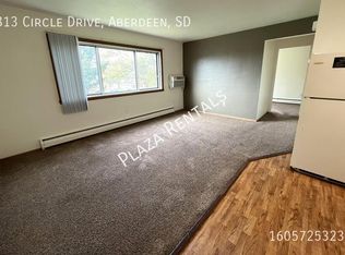 2104 3rd Ave SE #2, Aberdeen, SD 57401