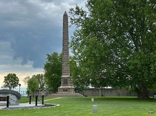 326 Main St APT C, Pt Pleasant, WV 25550