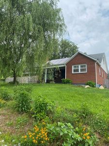 307 Wenonah Ave, Pearisburg, VA, 24134