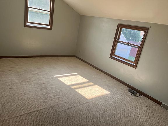 3rd image of 508 59th St #2F