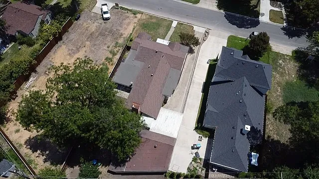 837 Northwood Rd — Photo 17