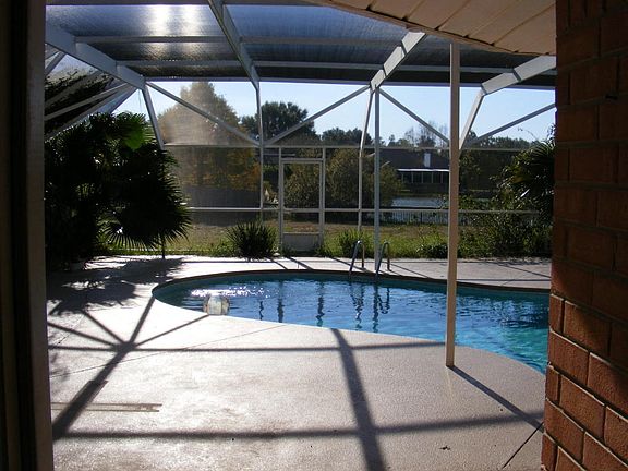 4th image of 7077 Calle Hernando Desoto