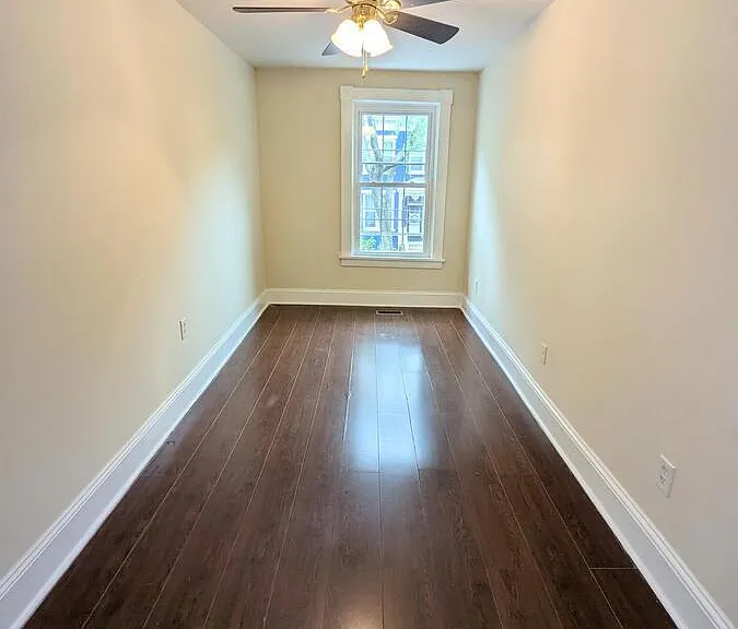 704 W Clay St — Photo 15