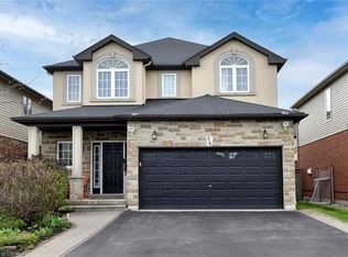 74 Lampman Dr, Grimsby, ON L3M 0E5