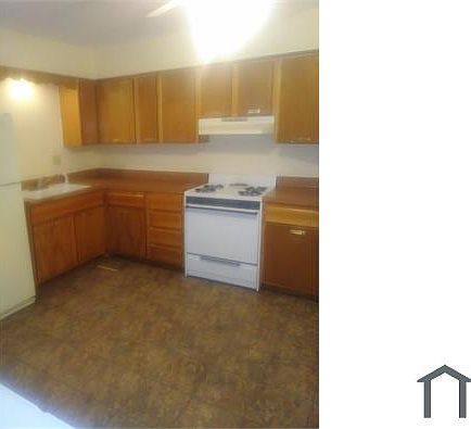 5th image of 3432 Harrison Ave APT 8