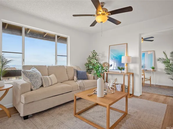 92-1124 Panana St APT 320, Kapolei, HI 96707