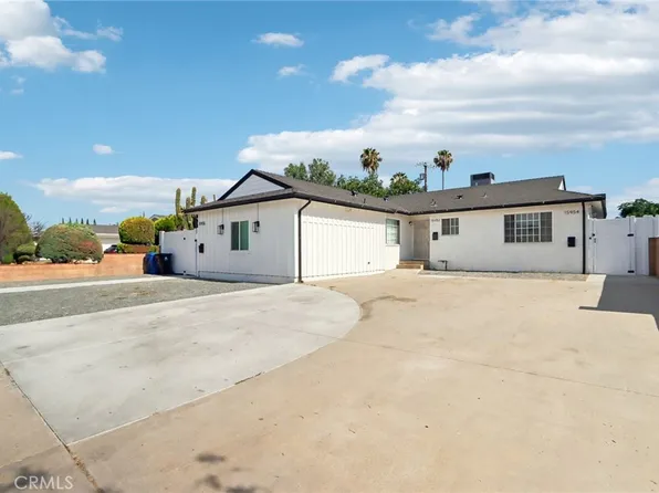 15952 Simonds St, Granada Hills, CA 91344