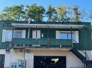 33 W Wilson St, Westover, WV