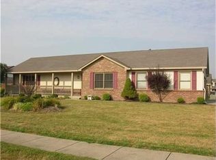 593 Clearwater Blvd, Whiteland, IN