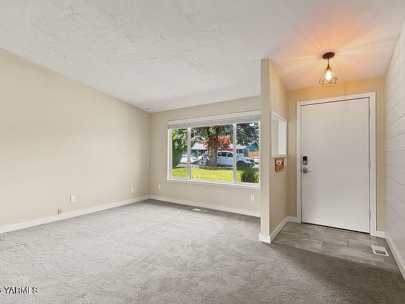 4th image of 1301 Hamilton Ave