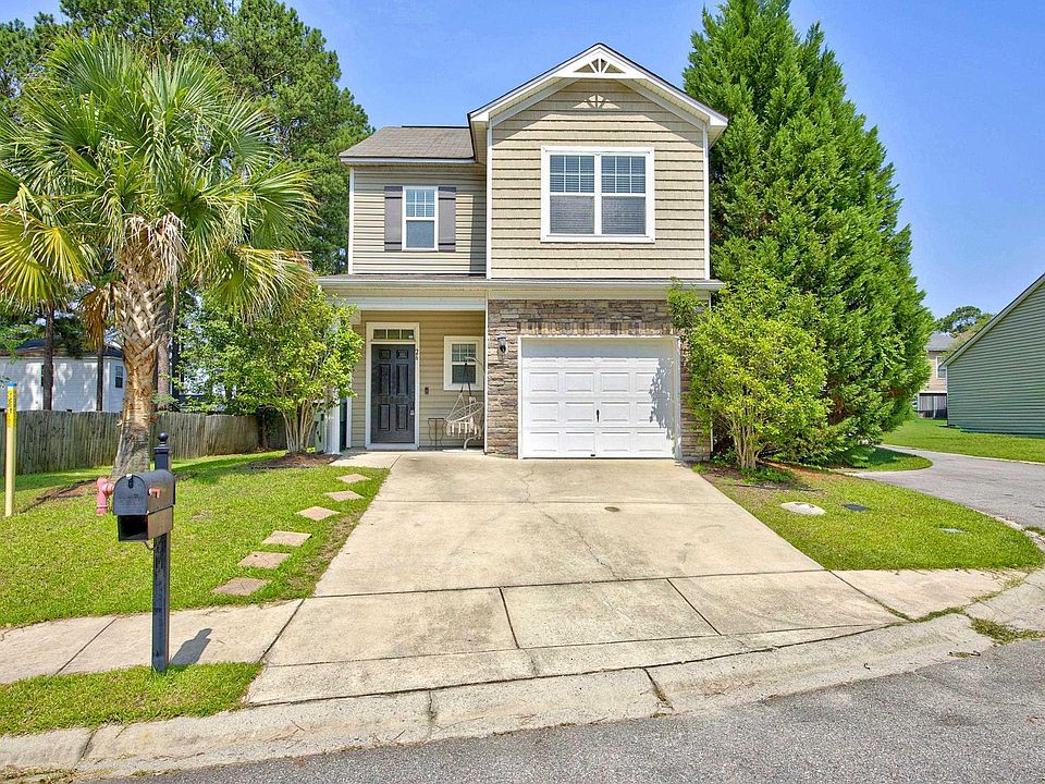 1st image of 26 Eason Ct